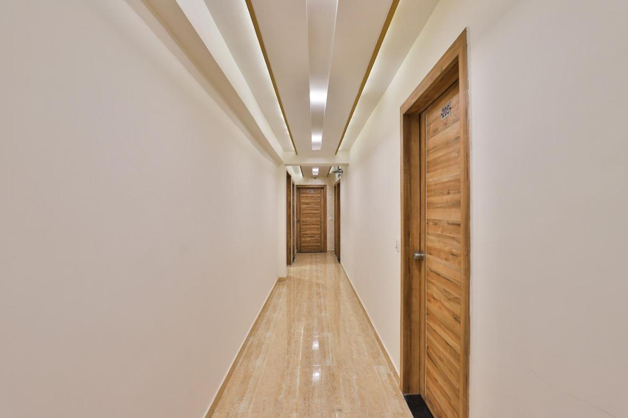 Oyo 24950 Hotel Shree Balaji Residency Ахмедабад Екстер'єр фото